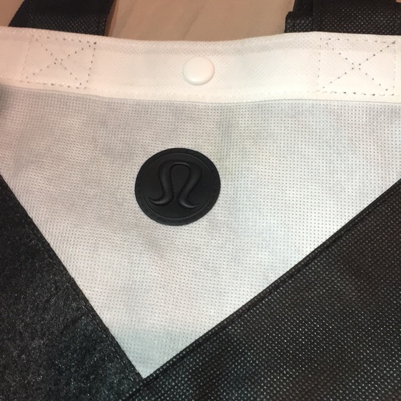 Lululemon Bundle - Picture 2 of 5